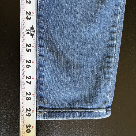 NYDJ Jeans Size 8 Blue Skinny Ankle Lift Tuck Tech Bling Embroidered Pockets - Picture 11 of 12